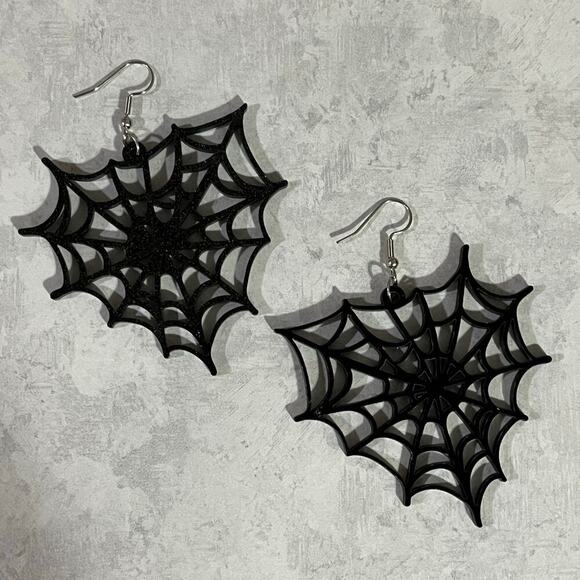 Black Spider Web Acrylic Earrings Fashion Jewelry - Picture 1 of 5